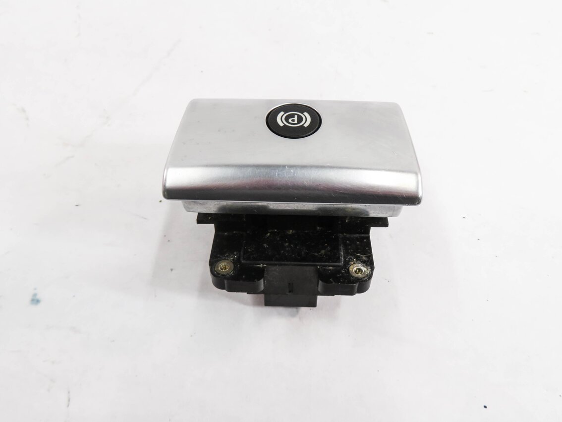 Thumbnail 5: 2010 RANGE ROVER (L322) PARKING BRAKE SWITCH BUTTON