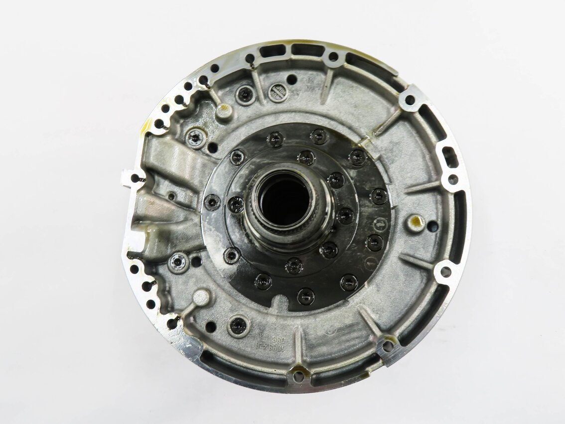 Thumbnail 8: 10-12 LR4 RANGE ROVER SPORT (L320 L322) 5.0L (6HP-28) A/T TRANSMISSION OIL PUMP