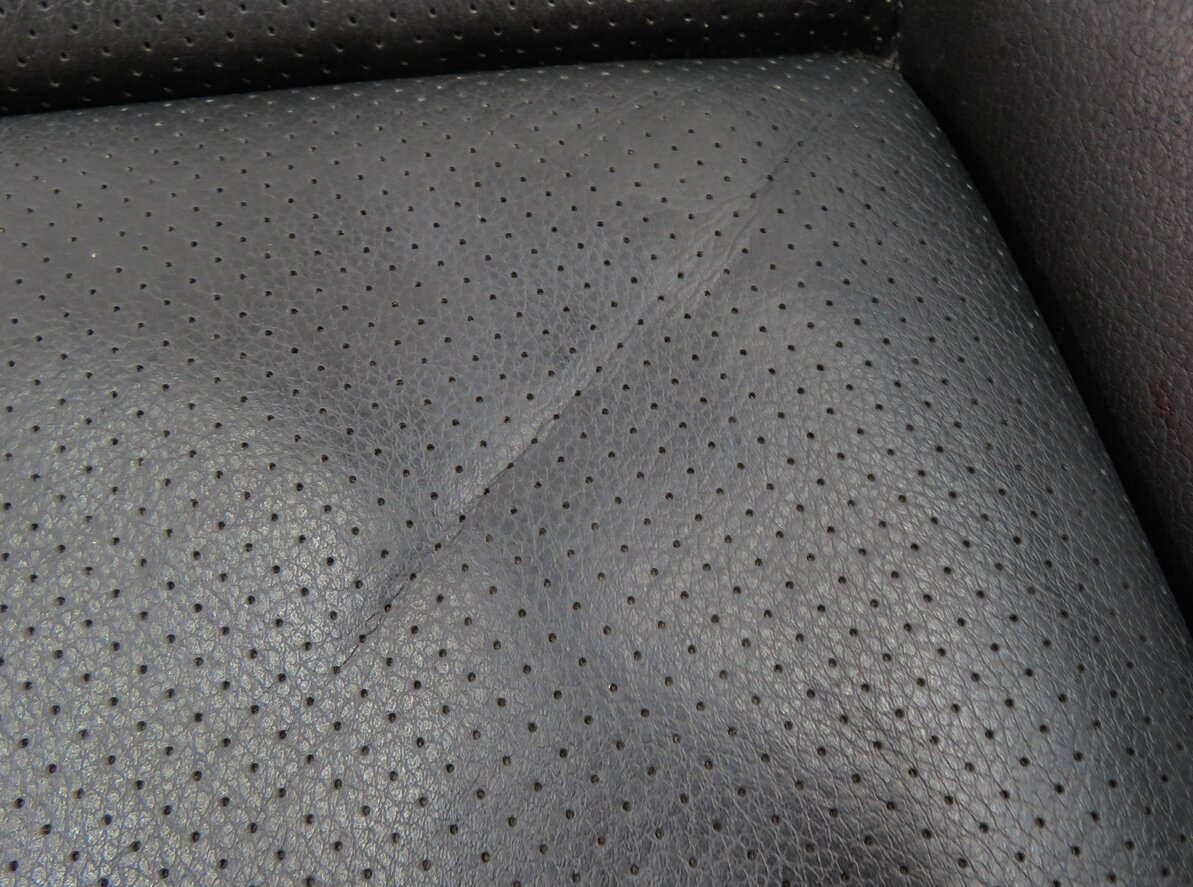 Thumbnail 10: 2011 PORSCHE PANAMERA (970 G1) PASSENGER - BOTTOM HEATED SEAT CUSHION (BLACK)