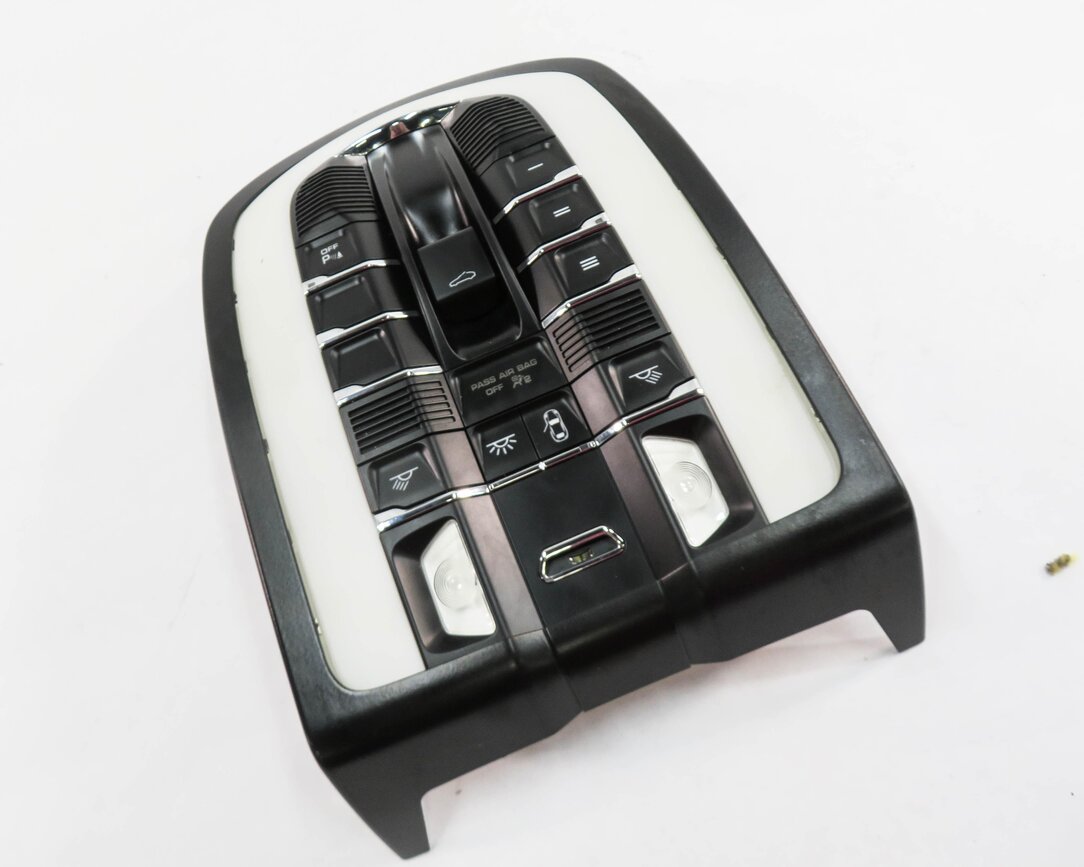 2011 PORSCHE PANAMERA (970 G1) DOMELIGHT MAP READING COURTESY LIGHT LAMP (BLACK)