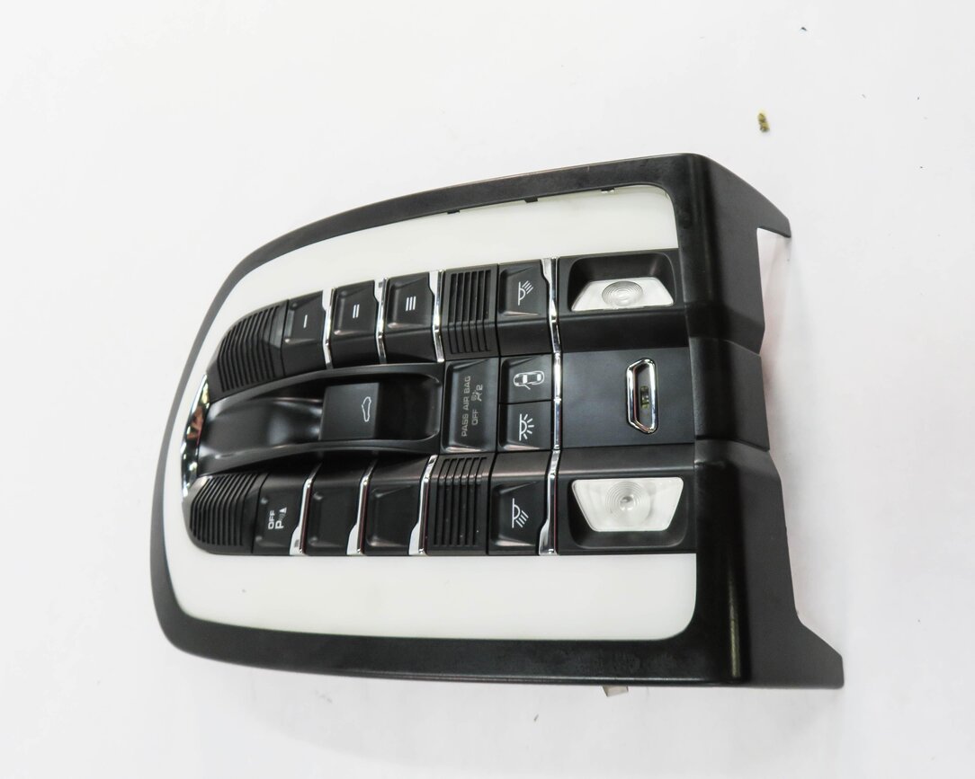 Thumbnail 3: 2011 PORSCHE PANAMERA (970 G1) DOMELIGHT MAP READING COURTESY LIGHT LAMP (BLACK)