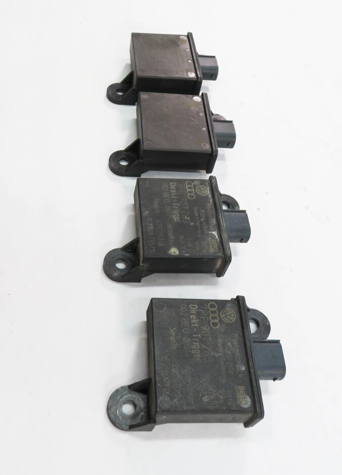 Thumbnail 3: 2011 PORSCHE PANAMERA (970 G1) TPMS TIRE AIR PRESSURE SENSOR TRIGGER MODULE SET