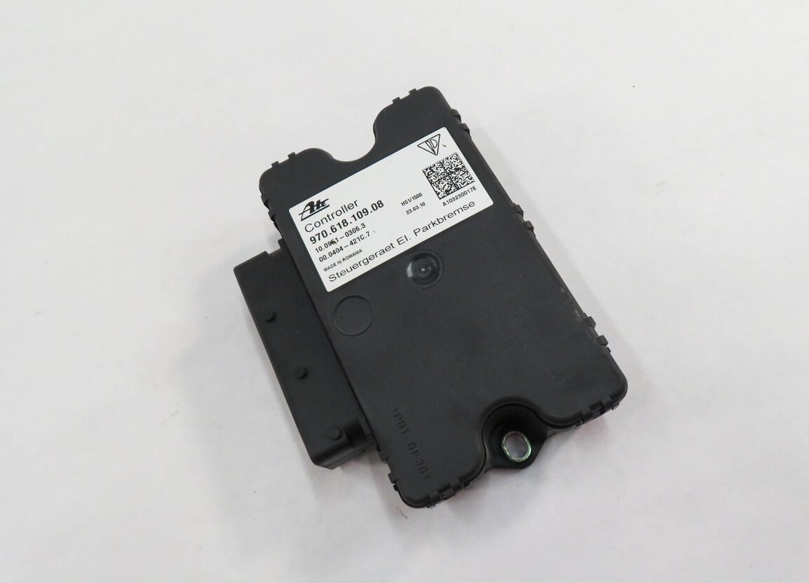 Thumbnail 1: 2011 PORSCHE PANAMERA (970 G1) PARKING BRAKE CONTROL MODULE