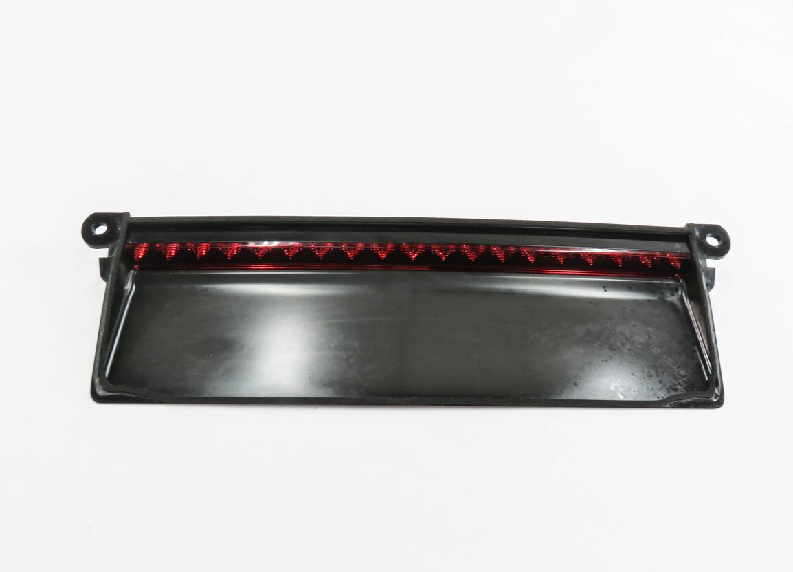 2011 PORSCHE PANAMERA (970 G1) REAR 3rd THIRD BRAKE LIGHT LAMP