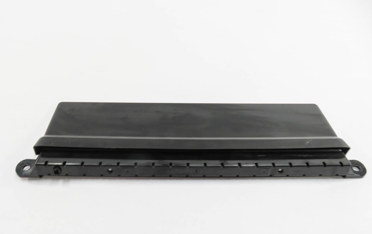 Thumbnail 6: 2011 PORSCHE PANAMERA (970 G1) REAR 3rd THIRD BRAKE LIGHT LAMP