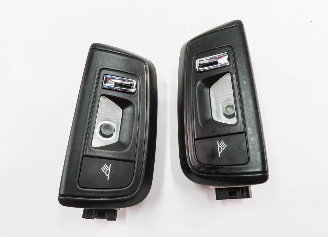 Thumbnail 5: 2011 PORSCHE PANAMERA (970 G1) REAR DOMELIGHT READING LIGHT LAMP SET-2 (BLACK)