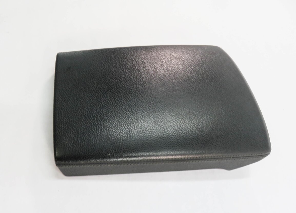 Thumbnail 4: 2010-2016 PORSCHE PANAMERA (970 G1) FRONT CENTER CONSOLE ARMREST LID (BLACK)