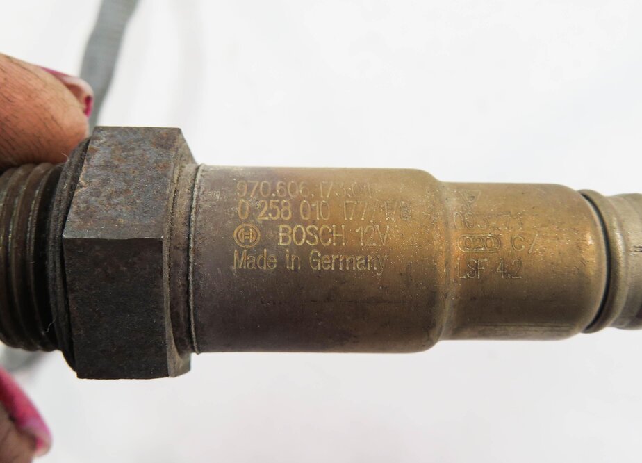 Thumbnail 8: 2011 PORSCHE PANAMERA (970 G1) 3.6L - PRE / POST CAT O2 OXYGEN SENSOR SET-4