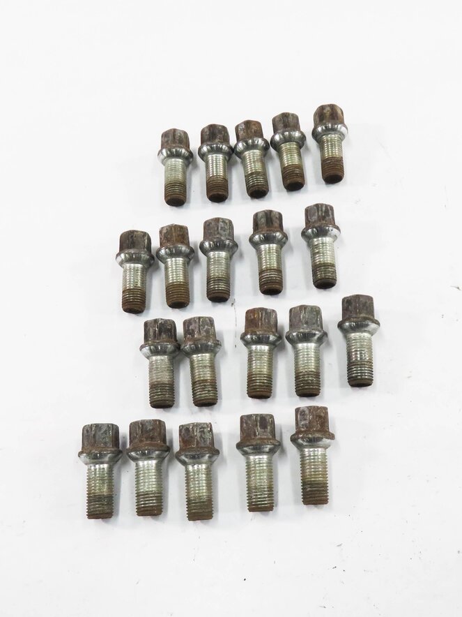 Thumbnail 2: 2013 AUDI A4 (B8 8K) LUG NUT WHEEL BOLT SET-20
