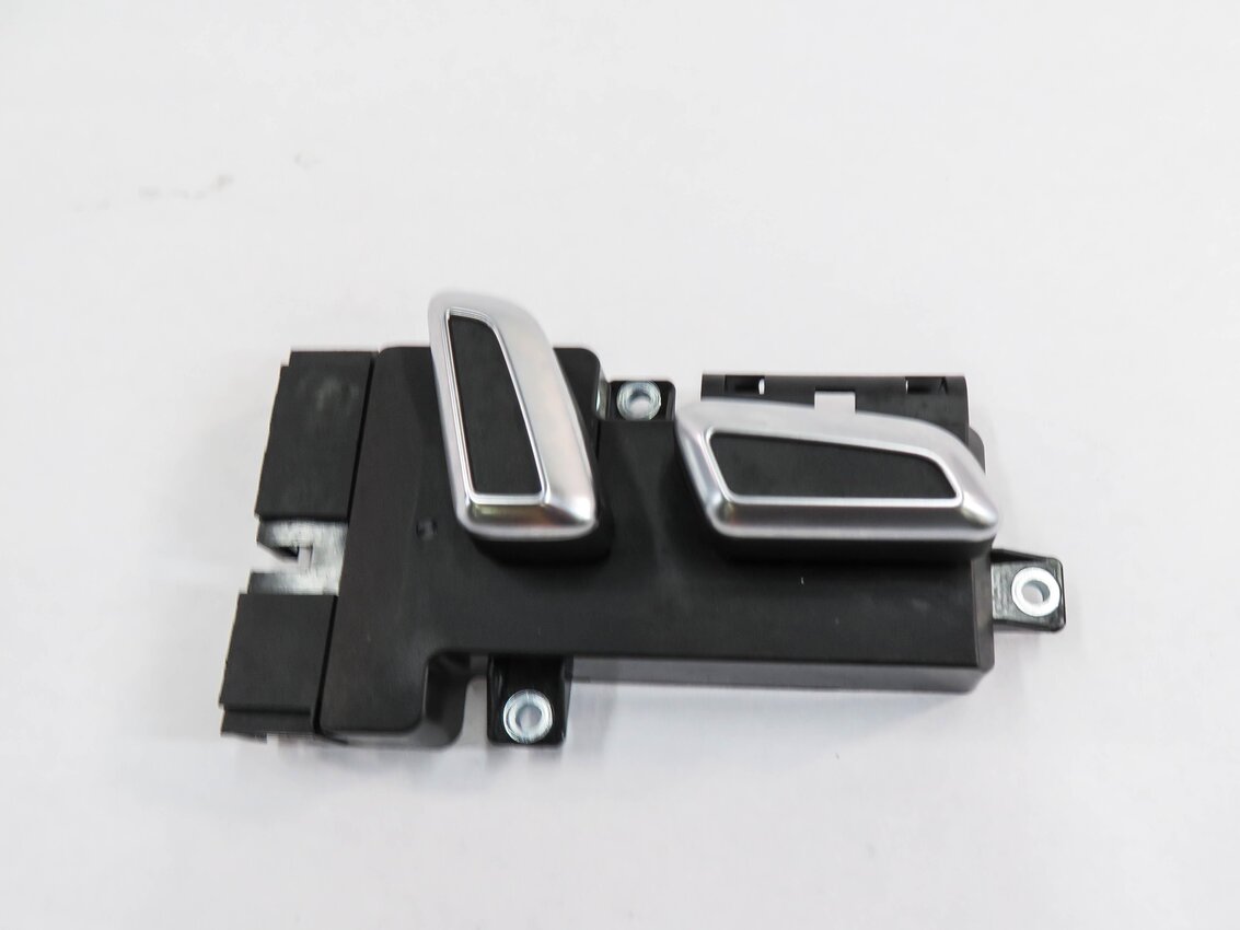 Thumbnail 2: 2013 AUDI A4 (B8 8K) RIGHT FRONT PASSENGER SEAT ADJUSTMENT SWITCH