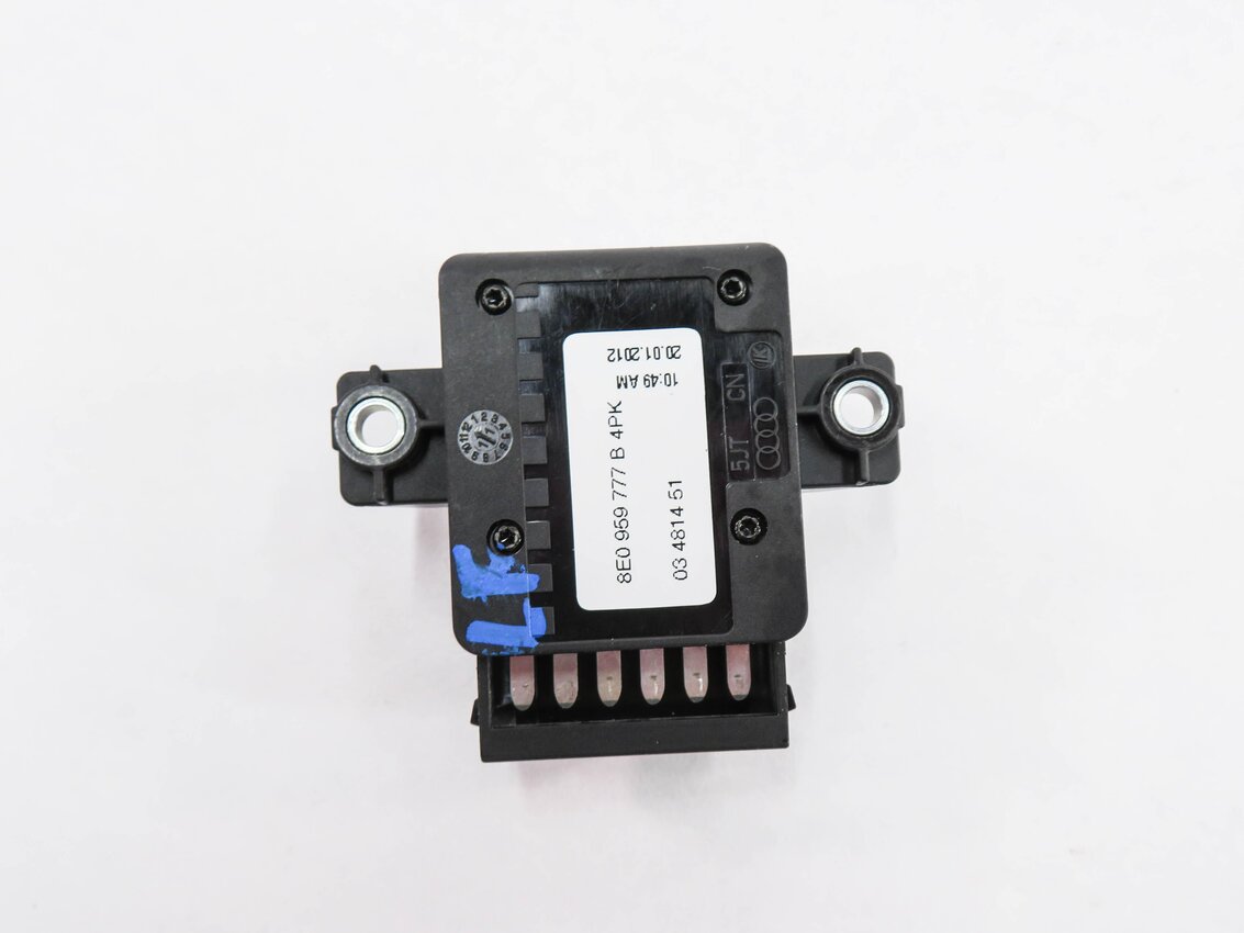 Thumbnail 6: 2013 AUDI A4 (B8 8K) LEFT FRONT DRIVER SEAT ADJUSTMENT SWITCH