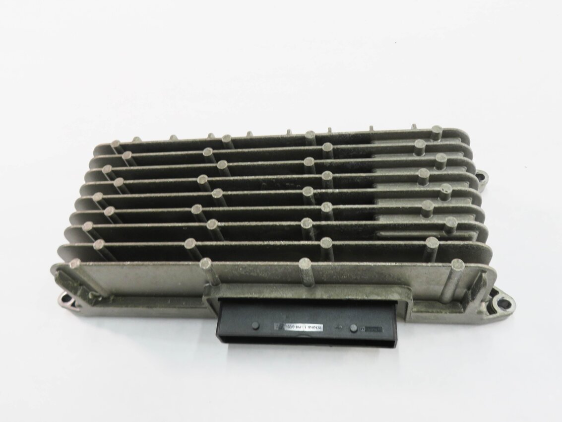 Thumbnail 2: 2013-2016 AUDI A4 S4 (B8 8K) RADIO STEREO AUDIO AMP AMPLIFIER (8UQ / 8YN)