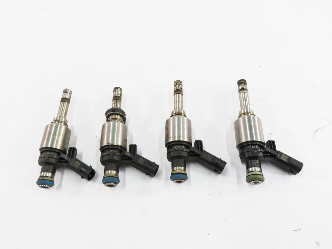 Thumbnail 2: 2013-2017 AUDI A4 A5 Q5 (B8 8K 8R 8T) 2.0L TURBO ENGINE FUEL INJECTOR SET