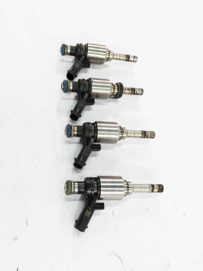 Thumbnail 4: 2013-2017 AUDI A4 A5 Q5 (B8 8K 8R 8T) 2.0L TURBO ENGINE FUEL INJECTOR SET
