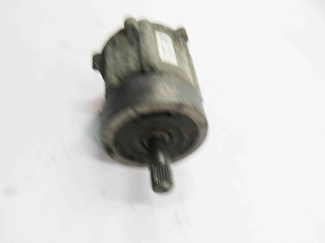 Thumbnail 4: 2013-2017 AUDI A4 A5 (B8 8K 8T) AWD QUATTRO - CENTER DIFFERENTIAL TAILSHAFT