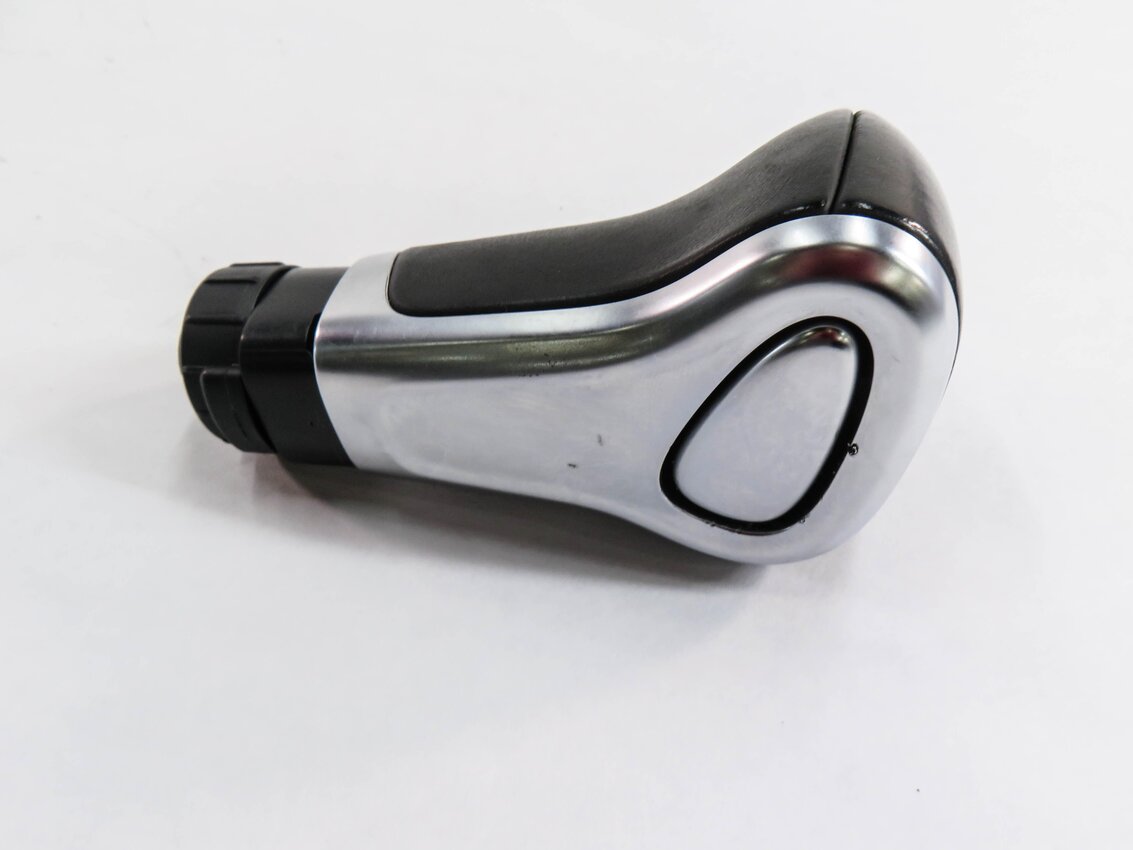 Thumbnail 2: 2013 AUDI A4 (B8 8K) TRANSMISSION GEAR SHIFTER SHIFT HANDLE KNOB