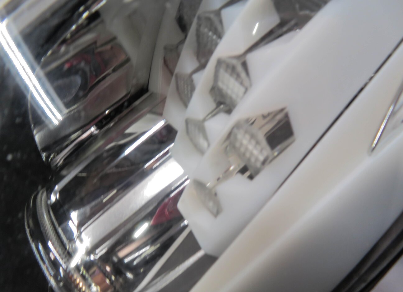 Thumbnail 16: 2011-2013 BMW 528i 535i 550i M5 (F10) RIGHT - XENON HID ADAPTIVE HEADLIGHT LAMP