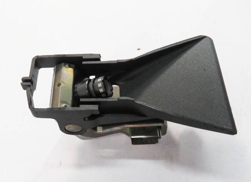 Thumbnail 3: 2011-2012 BMW 528i 535i 550i M5 (F10) FRONT LANE DEPARTURE WARNING CAMERA