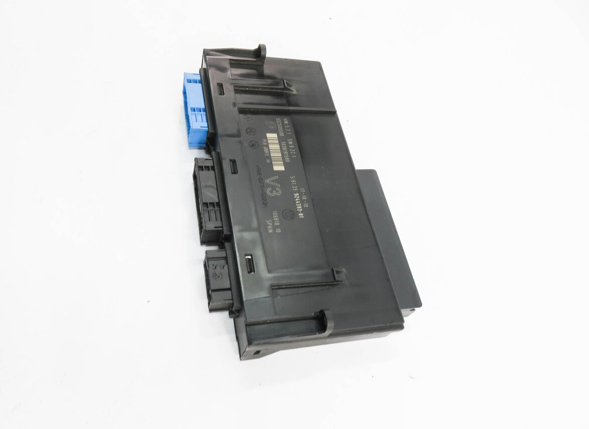 Thumbnail 4: 2010-2011 BMW 528i 535i 550i 535iGT 550iGT (F07 F10) MAIN BODY CONTROL MODULE