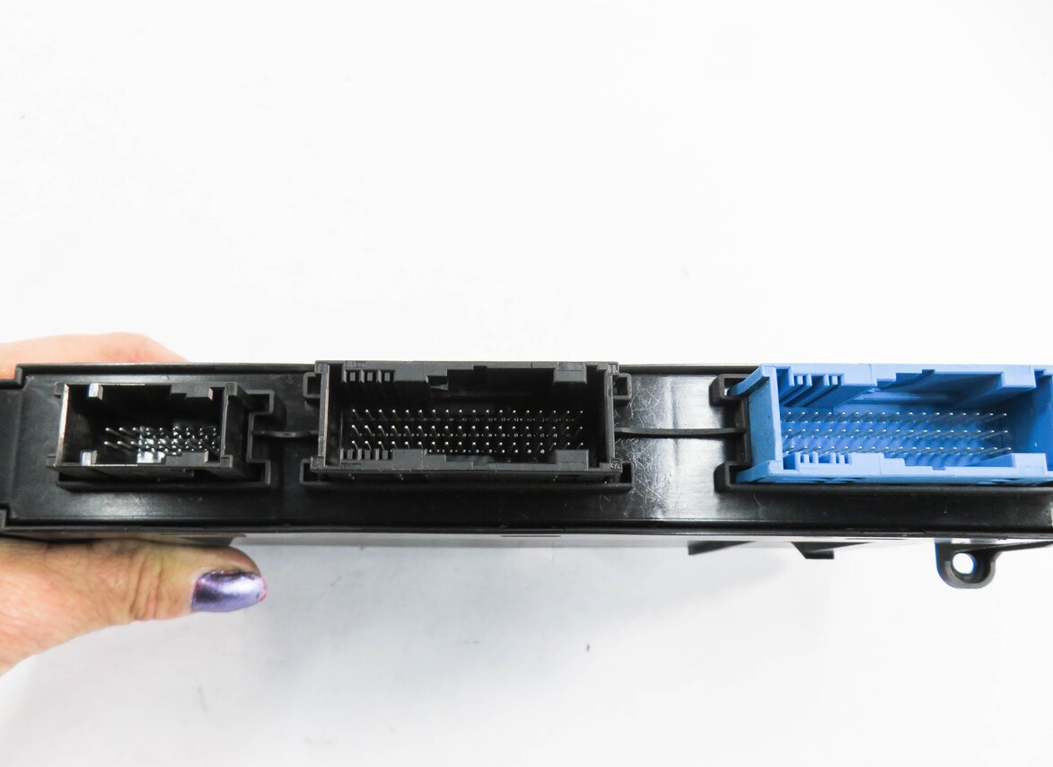 Thumbnail 7: 2010-2011 BMW 528i 535i 550i 535iGT 550iGT (F07 F10) MAIN BODY CONTROL MODULE