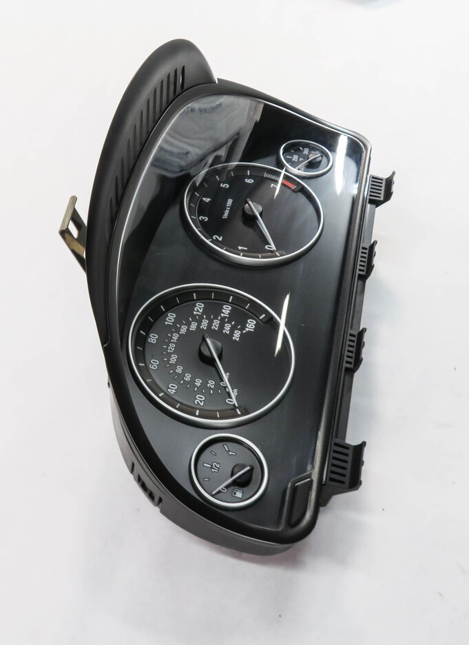 Thumbnail 5: 2011 BMW 528i 535i 550i X3 GT (F10 F07 F25) SPEEDOMETER INSTRUMENT GUAGE (164k)