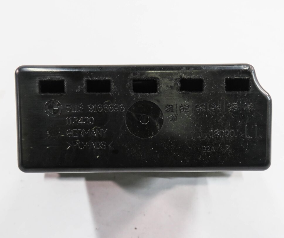 Thumbnail 7: 2011 BMW 535i (F10) LEFT FRONT DRIVER DASH STORAGE COMPARTMENT BOX (BLACK)