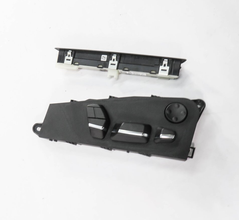 Thumbnail 3: 2011 BMW 535i (F10) RIGHT FRONT PASSENGER SEAT ADJUSTMENT SWITCH BUTTON