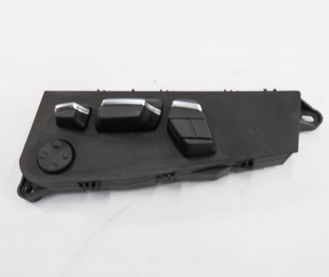Thumbnail 6: 2011 BMW 535i (F10) RIGHT FRONT PASSENGER SEAT ADJUSTMENT SWITCH BUTTON