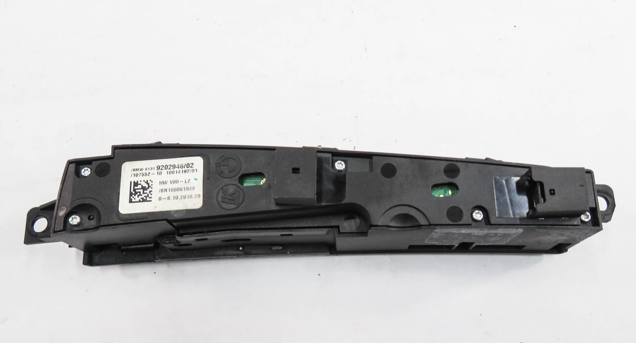 Thumbnail 6: 2011 BMW 535i (F10) TRACTION CONTROL SPORT COMFORT CAMERA PDC SWITCH BUTTON