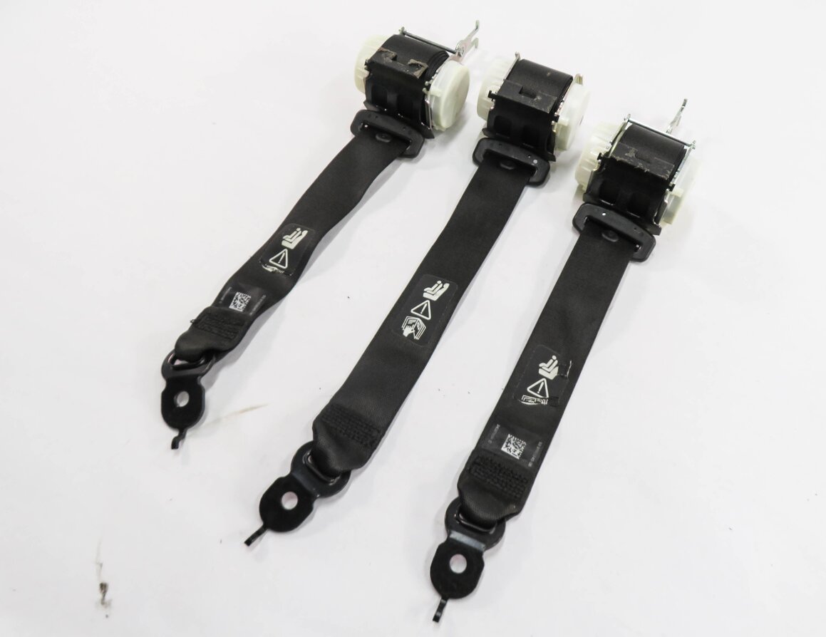 2011 BMW 535i (F10) REAR SEAT SEATBELT RETRACTOR SET-3 (BLACK)