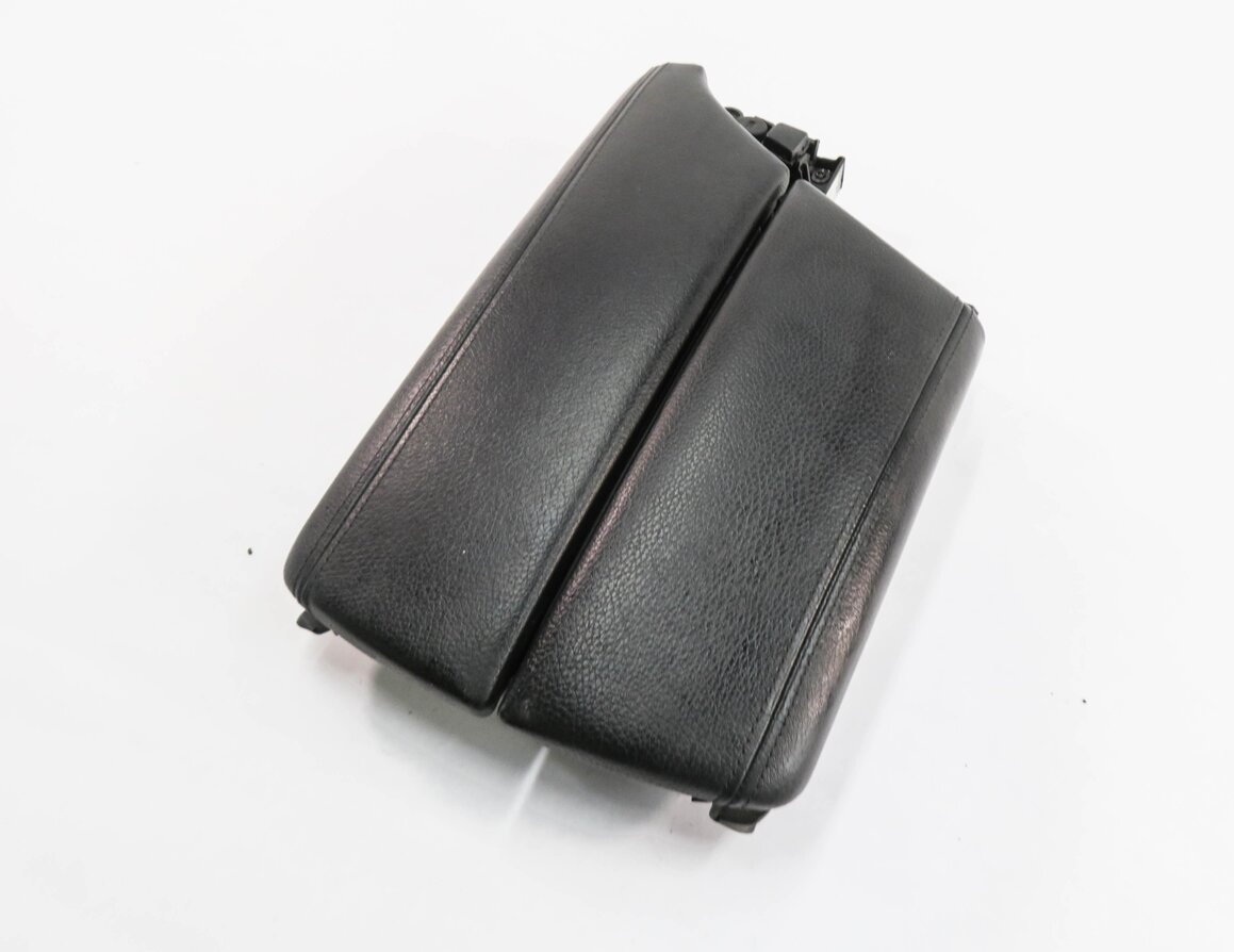 2011 BMW 528i 535i 550i (F10) FRONT CENTER CONSOLE ARM REST LID (BLACK LEATHER)