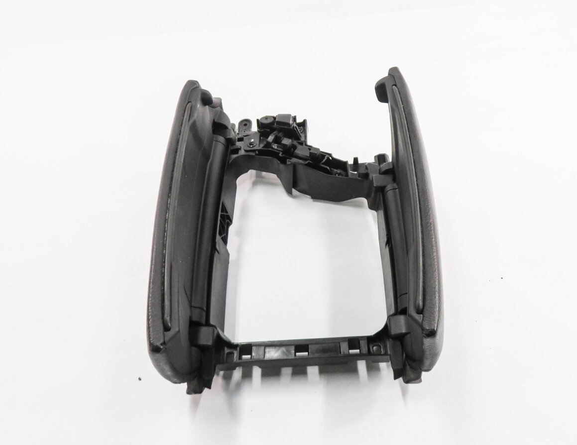 Thumbnail 5: 2011 BMW 528i 535i 550i (F10) FRONT CENTER CONSOLE ARM REST LID (BLACK LEATHER)
