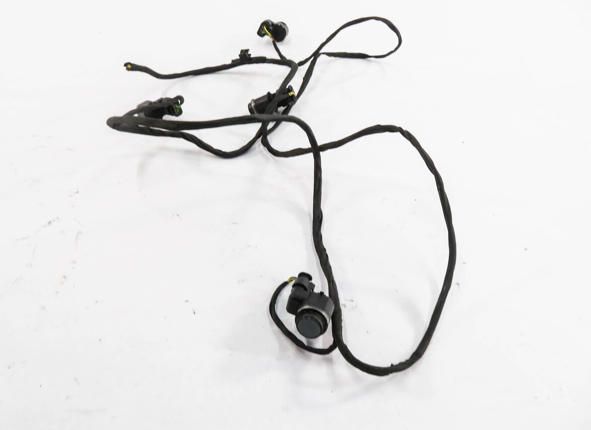 Thumbnail 2: 2011 BMW 535i (F10) REAR PDC PARK DISTANCE SENSOR SET w/ HARNESS (TASMAN GRAY)