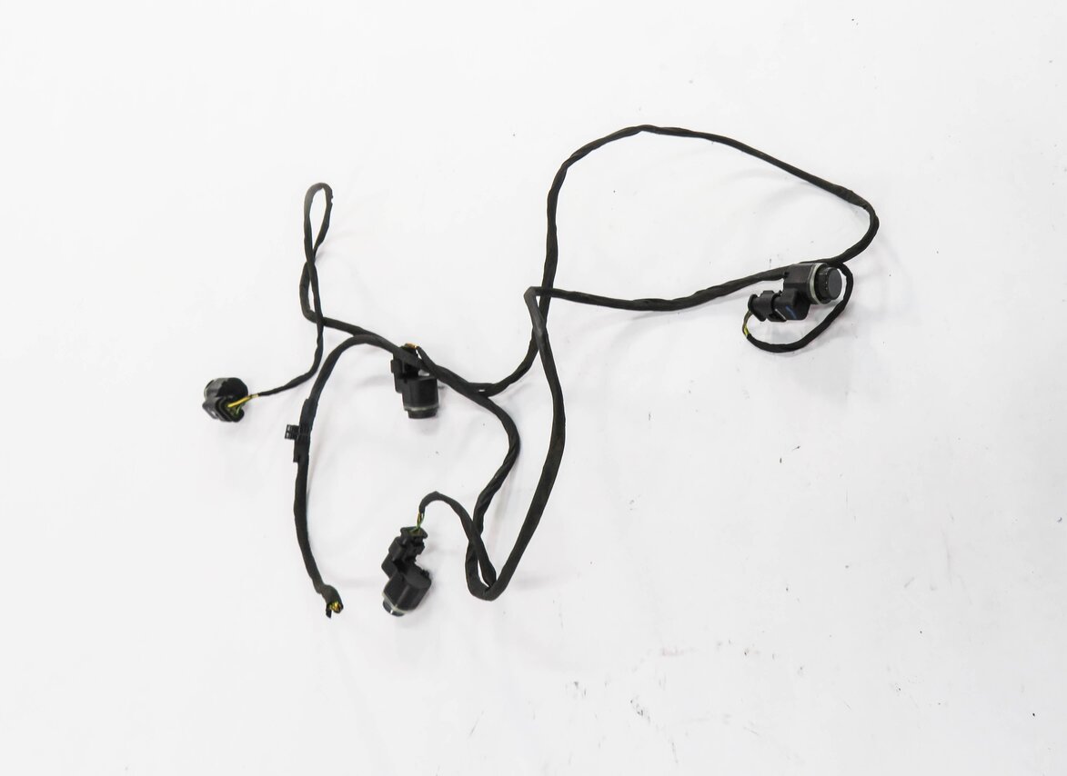 Thumbnail 3: 2011 BMW 535i (F10) REAR PDC PARK DISTANCE SENSOR SET w/ HARNESS (TASMAN GRAY)