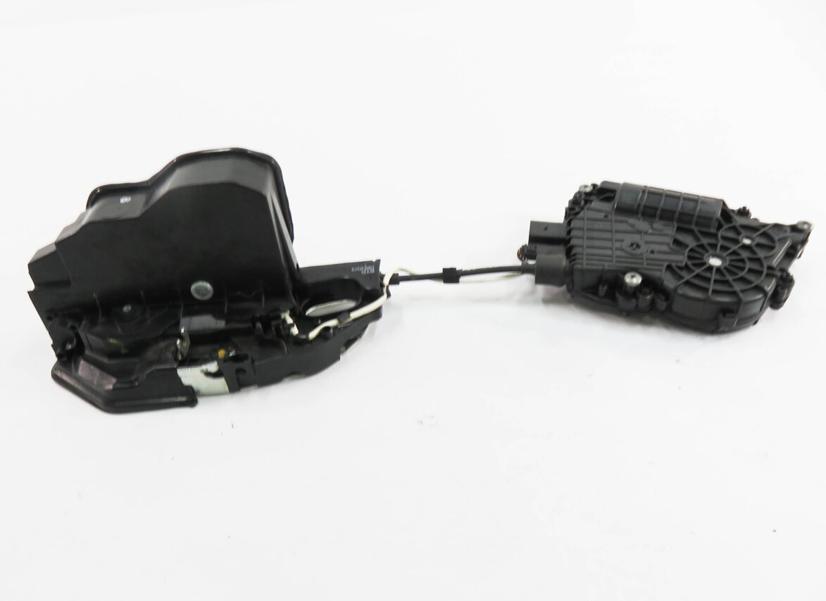 Thumbnail 2: 10-16 BMW 528i 535i 550i 750i 760i (F01 F10) RIGHT FRONT SOFT CLOSE DOOR LATCH