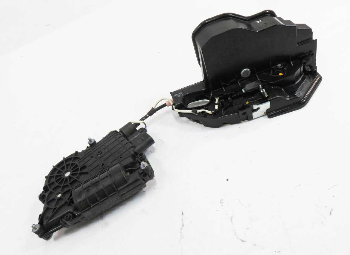 2011-2016 BMW 528i 535i 550i M5 (F10) LEFT REAR SOFT CLOSE DOOR LOCK LATCH SET