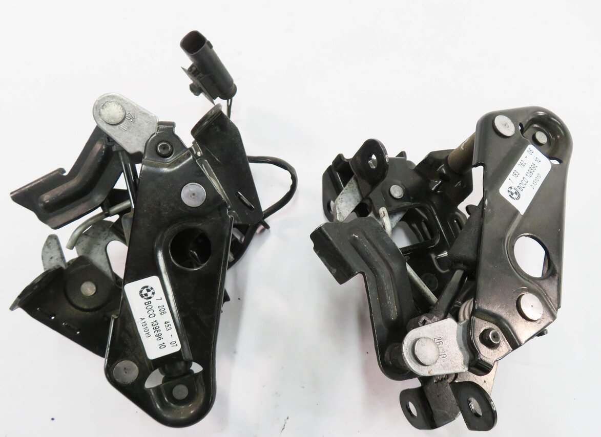 Thumbnail 6: 2011 BMW 535i (F10) FRONT LEFT & RIGHT LOWER HOOD LOCK LATCH SET-2