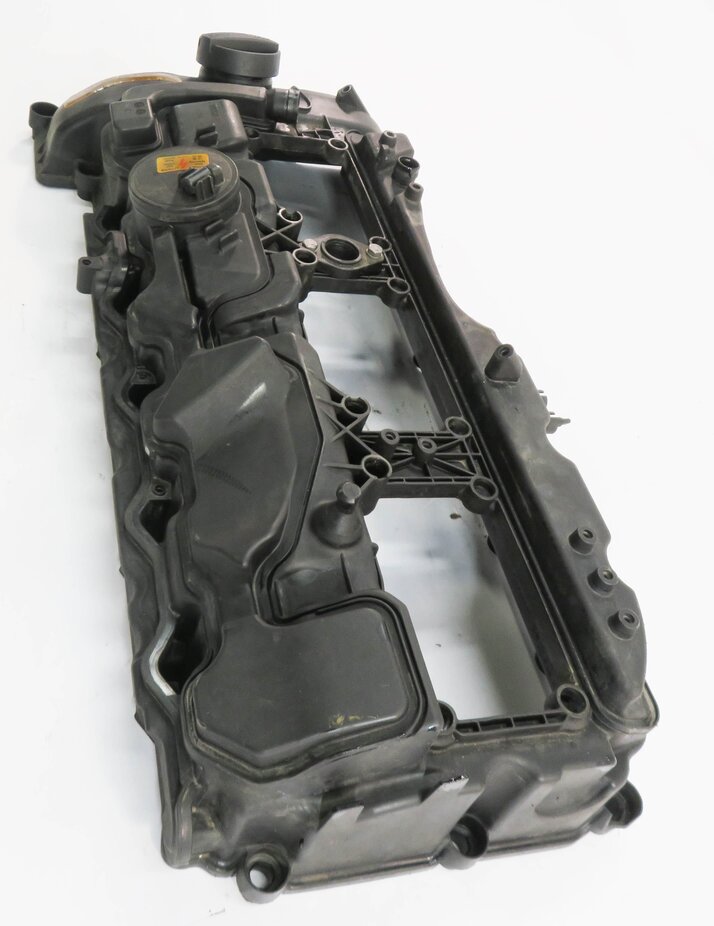 Thumbnail 3: 2011-2019 1/2/3/4/5/6/7/X1/X3/X4/5/X6 - 3.0L MOTOR N55 TURBO ENGINE VALVE COVER
