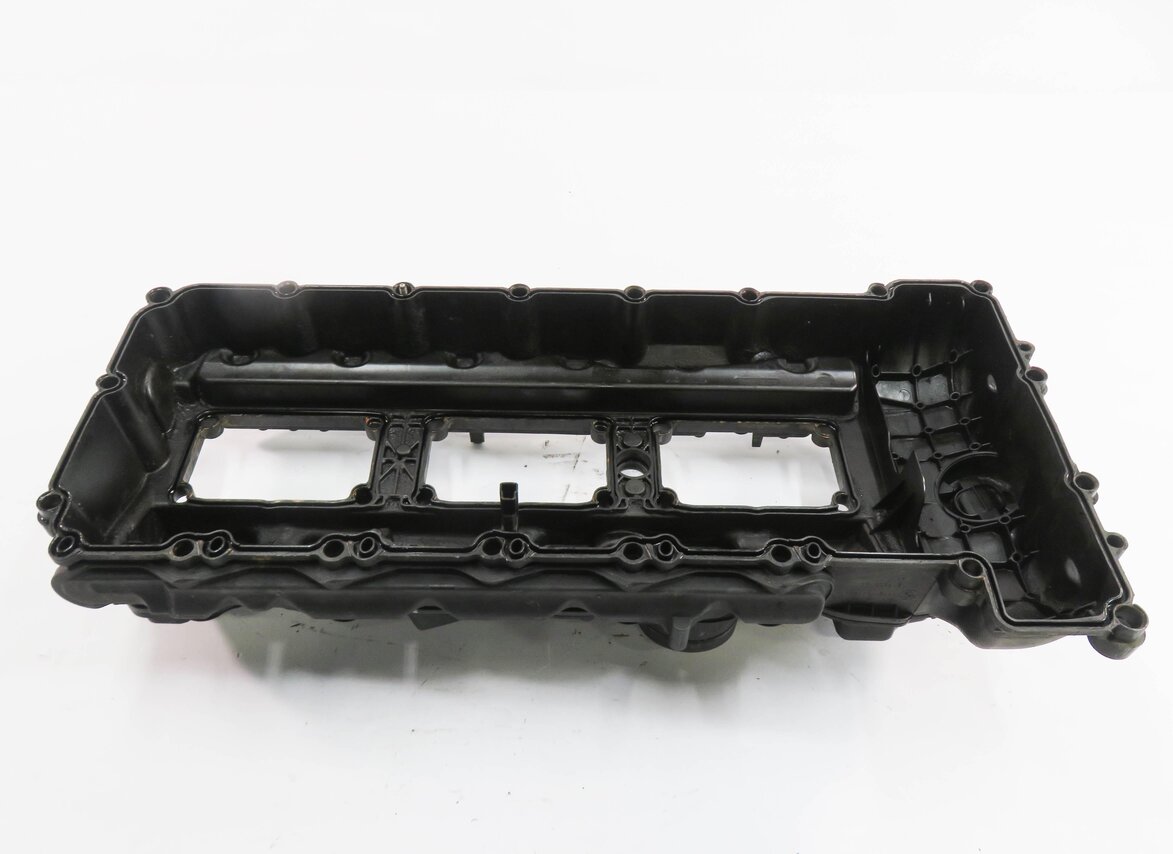 Thumbnail 7: 2011-2019 1/2/3/4/5/6/7/X1/X3/X4/5/X6 - 3.0L MOTOR N55 TURBO ENGINE VALVE COVER