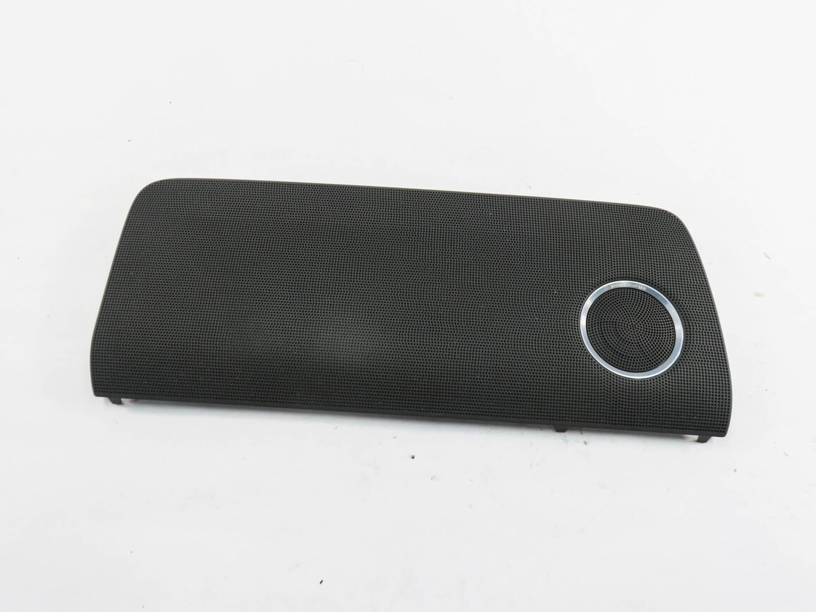Thumbnail 2: 2012 AUDI A5 (B8 8T) BANG & OLUFSEN SUB SUBWOOFER SPEAKER GRILLE TRIM COVER