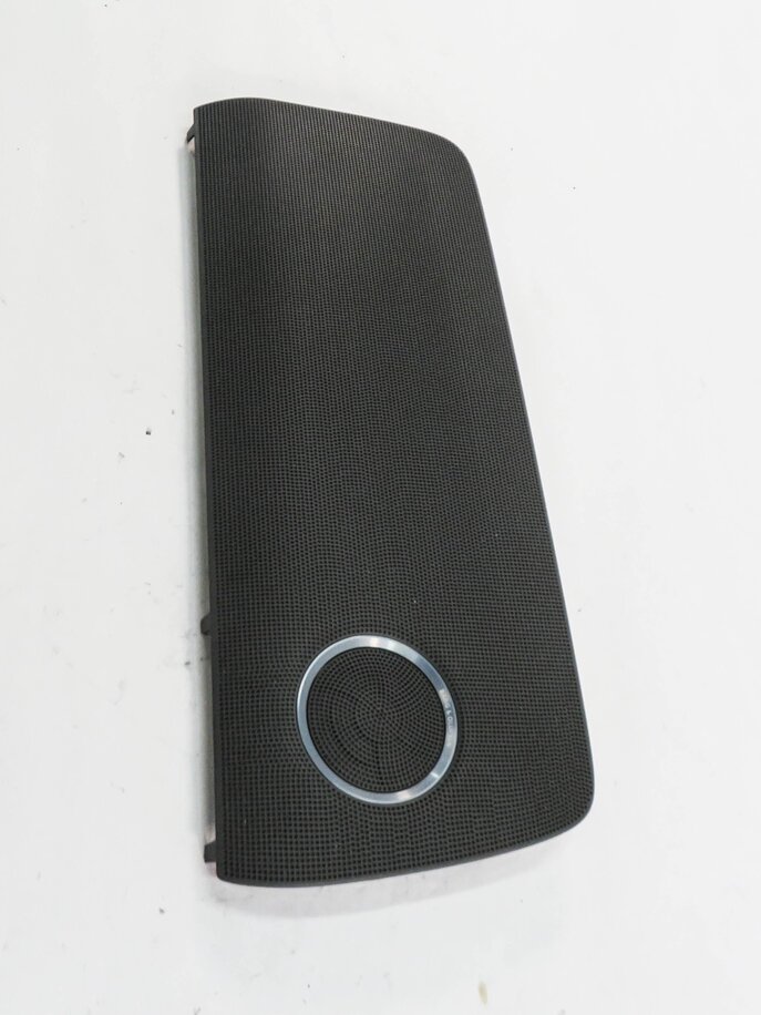 Thumbnail 4: 2012 AUDI A5 (B8 8T) BANG & OLUFSEN SUB SUBWOOFER SPEAKER GRILLE TRIM COVER