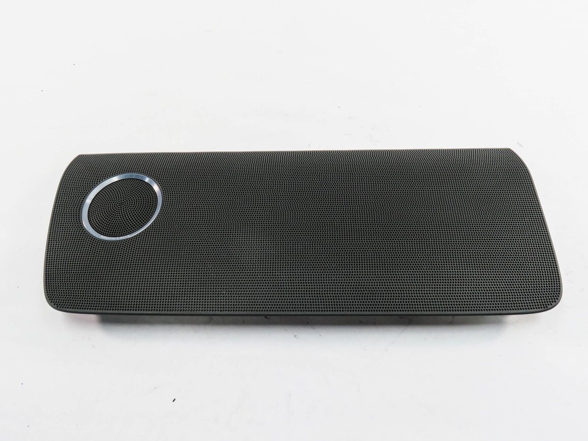 Thumbnail 5: 2012 AUDI A5 (B8 8T) BANG & OLUFSEN SUB SUBWOOFER SPEAKER GRILLE TRIM COVER