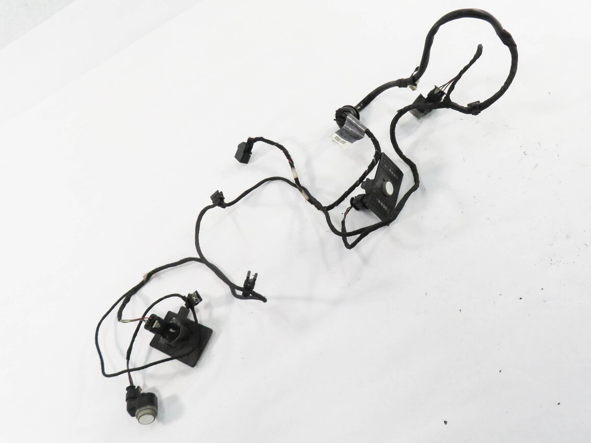 2012 AUDI A5 (B8 8T) REAR PDC PARK DISTANCE SENSOR SET w/ HARNESS (IBIS WHTIE)