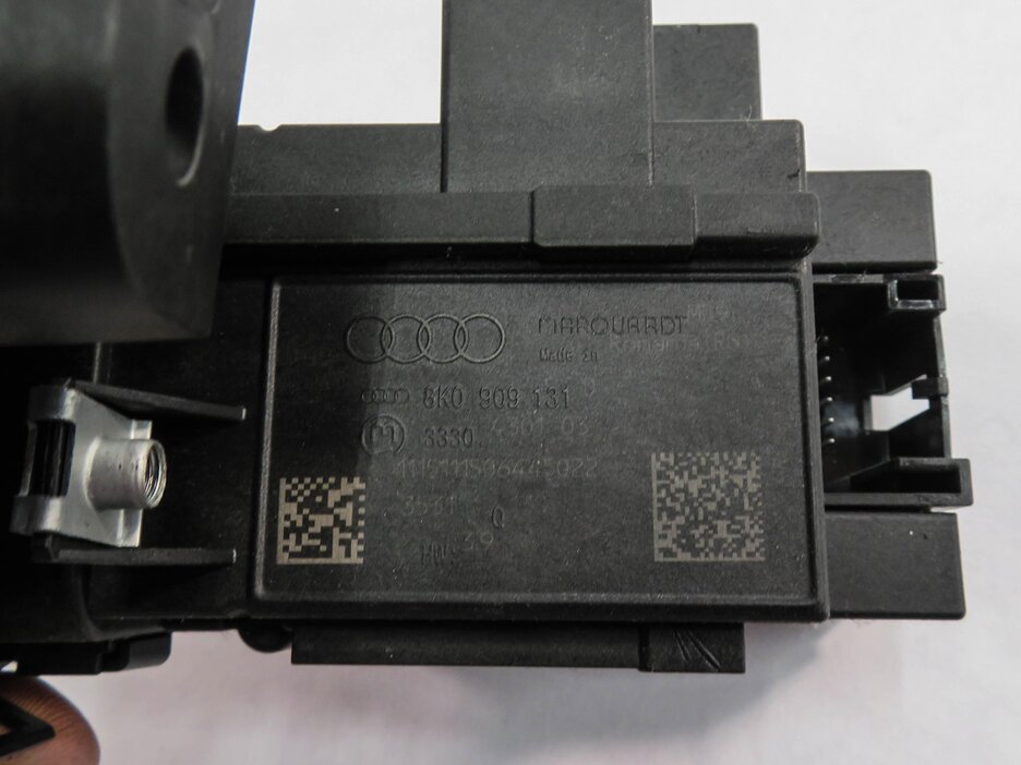 Thumbnail 6: 2012 AUDI A5 (B8 8T) 2.0L CAEB TURBO ENGINE - ECM BCM IMMOBILIZER MODULE KEY SET