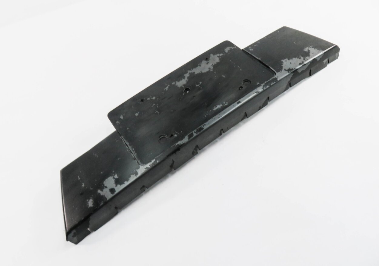 2012 AUDI A5 (B8 8T) FRONT LICENSE PLATE BASE MOUNT RETAINER BRACKET HOLDER