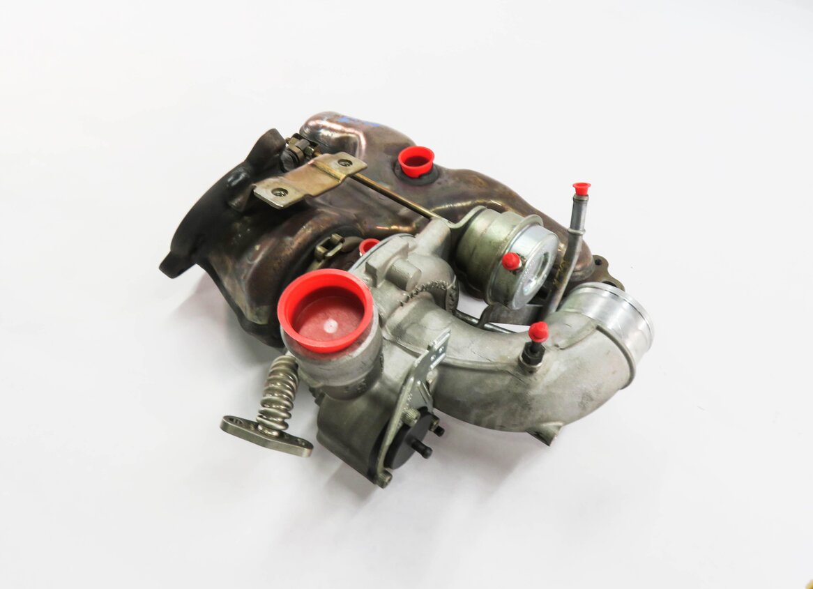Thumbnail 1: 12-15 LAND ROVER LR2 / RANGE ROVER EVOQUE (L538) 2.0L TURBO ENGINE TURBOCHARGER