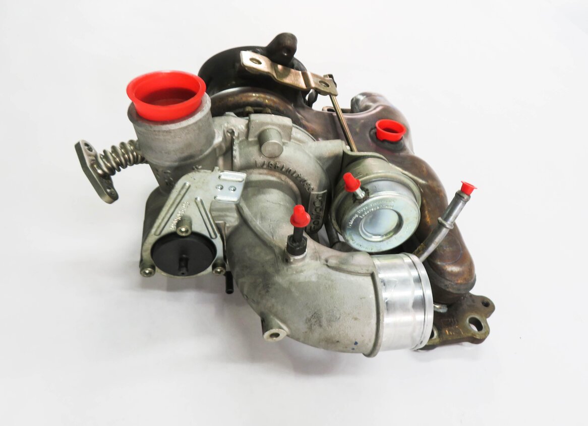 Thumbnail 3: 12-15 LAND ROVER LR2 / RANGE ROVER EVOQUE (L538) 2.0L TURBO ENGINE TURBOCHARGER