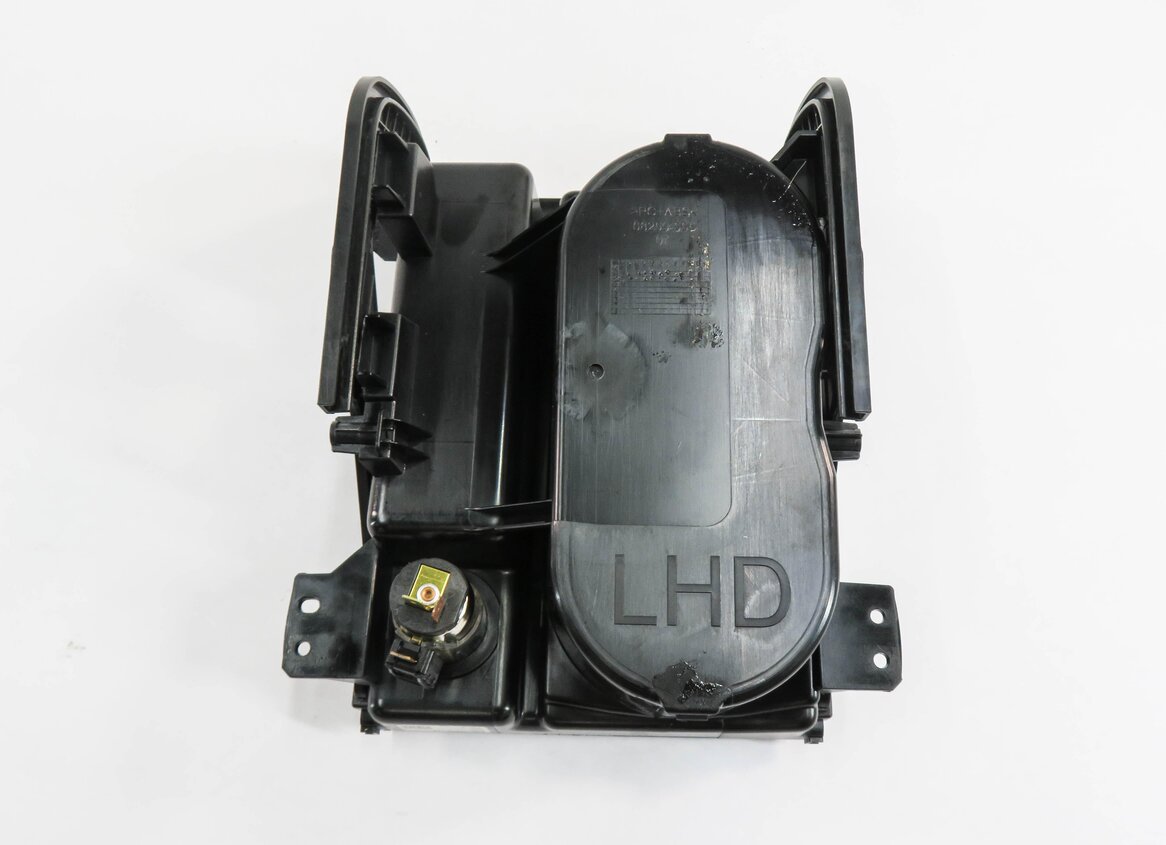 Thumbnail 7: 2013 RANGE ROVER EVOQUE (L538) FRONT CENTER CONSOLE CUP HOLDER