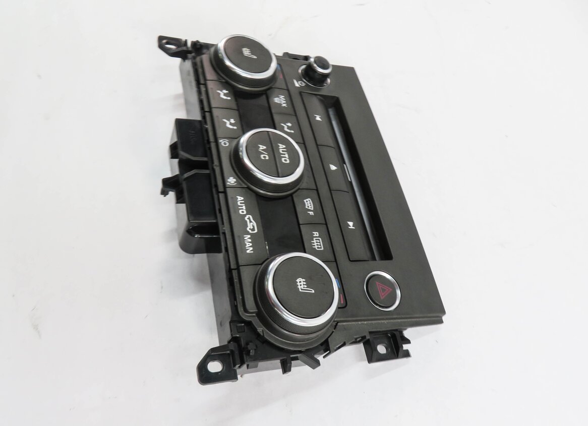 Thumbnail 5: 12-13 RANGE ROVER EVOQUE (L538) HEATER A/C TEMPERATURE CONTROL w/ HEATED SEAT