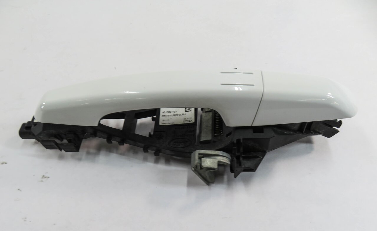 Thumbnail 2: 12-19 RANGE ROVER SPORT EVOQUE (L405 L494 L538) RIGHT FRONT DOOR HANDLE (WHTIE)